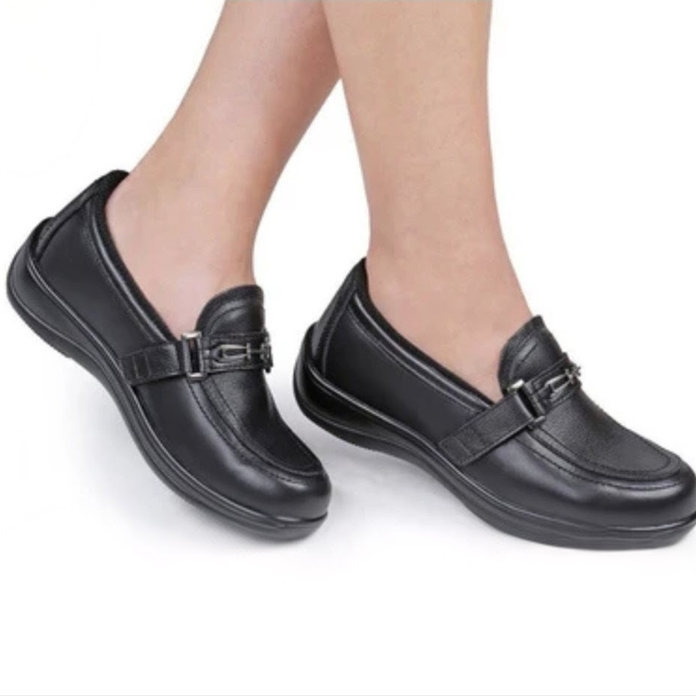 New Orthofeet Chelsea Slip-On Leather Comfort Shoe Size 9 2E X-Wide Black